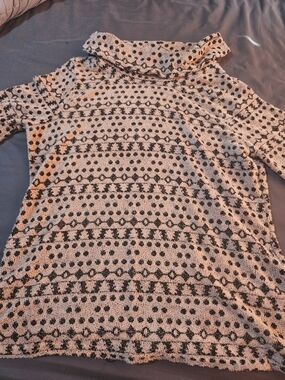 croft & barrow Cream and Black Patterned Turtleneck Sweater